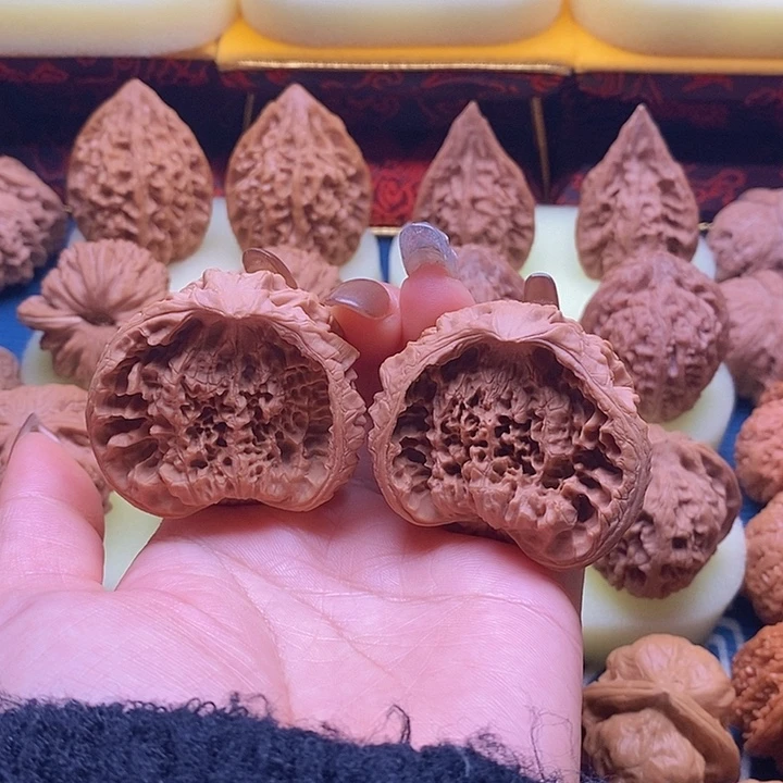 吊坠桃核47聚宝盆歪蛇一对