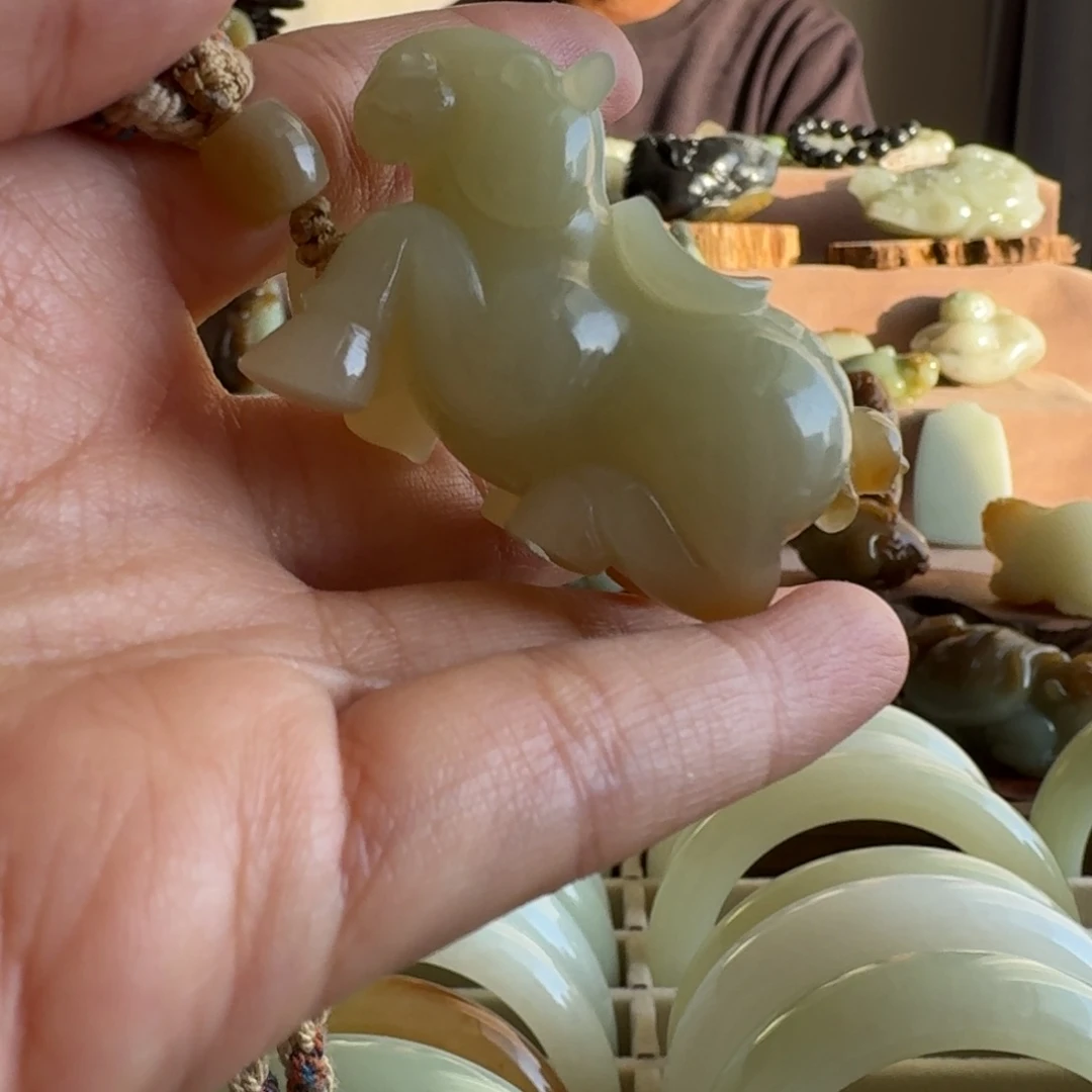 和田玉（糖玉）未镶嵌手链