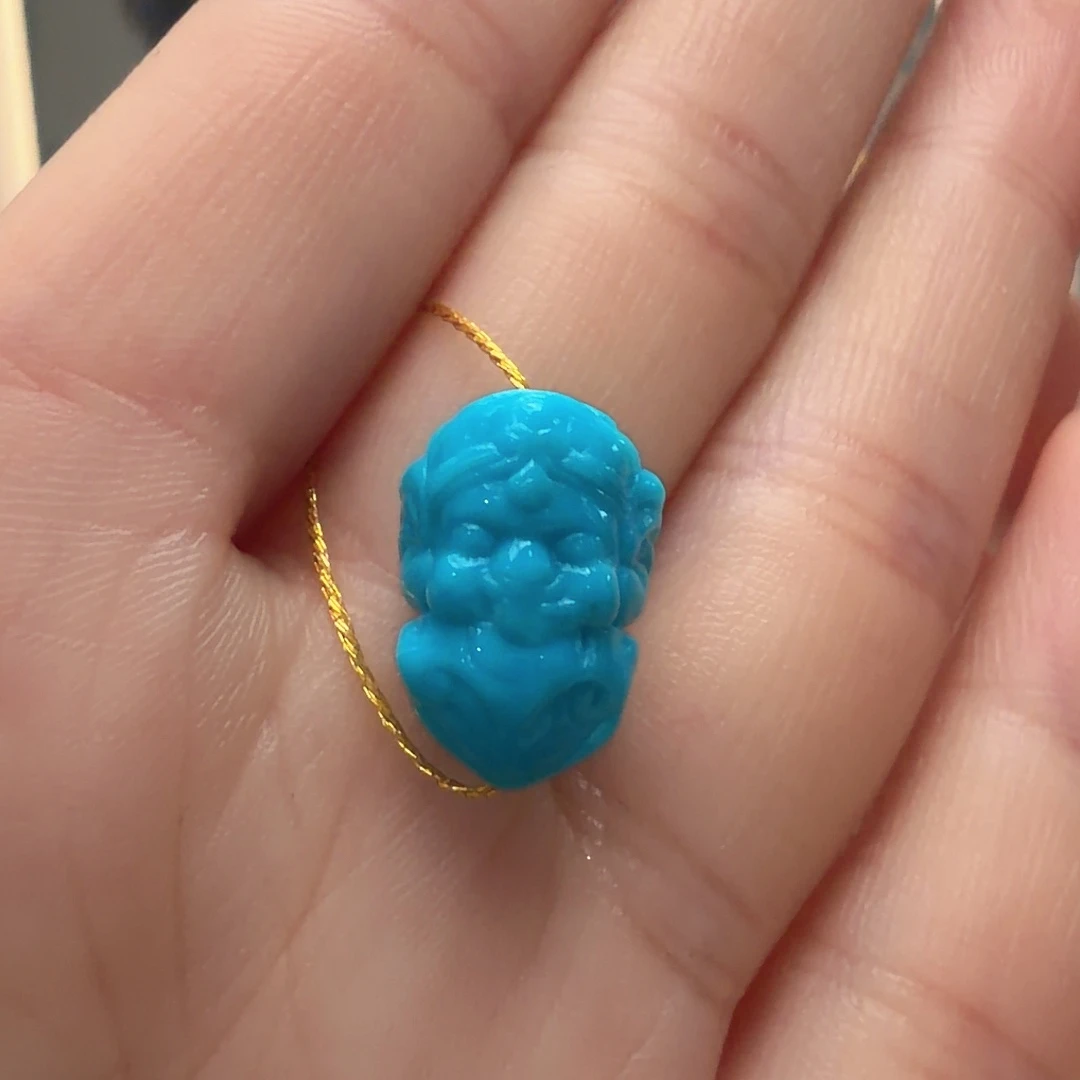 绿松石未镶嵌颈饰