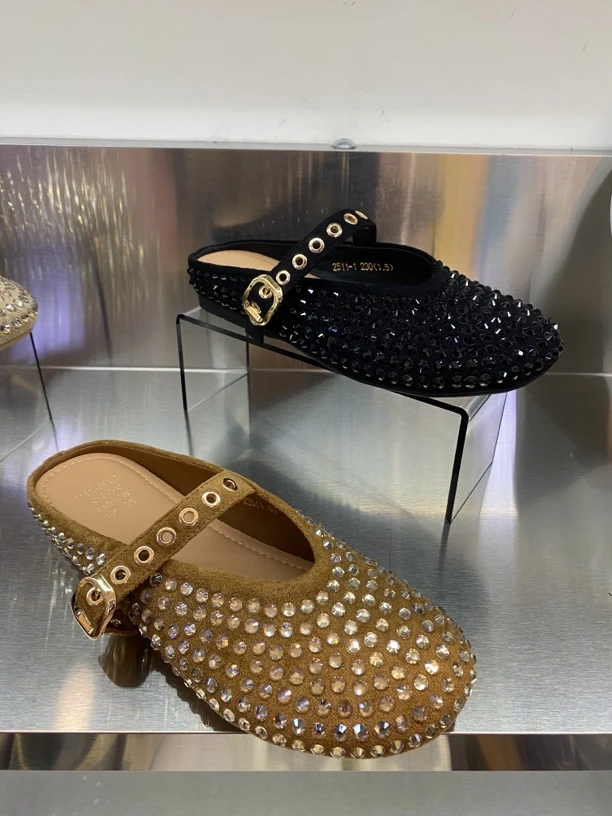 高级感复古水钻软底玛丽珍包头半拖鞋女2025新款春季外穿懒人凉拖