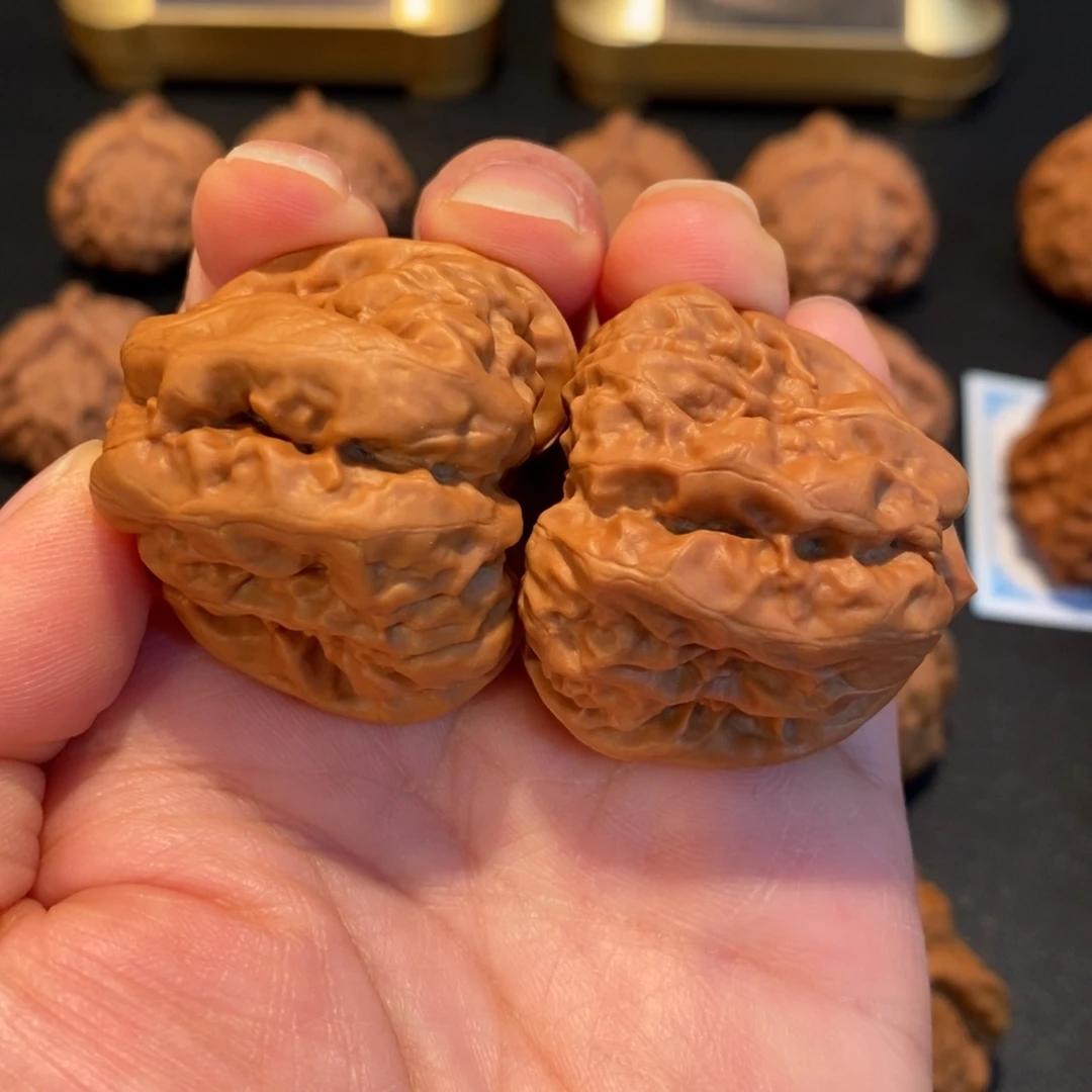 二***狗把件文玩核桃蛤蟆头