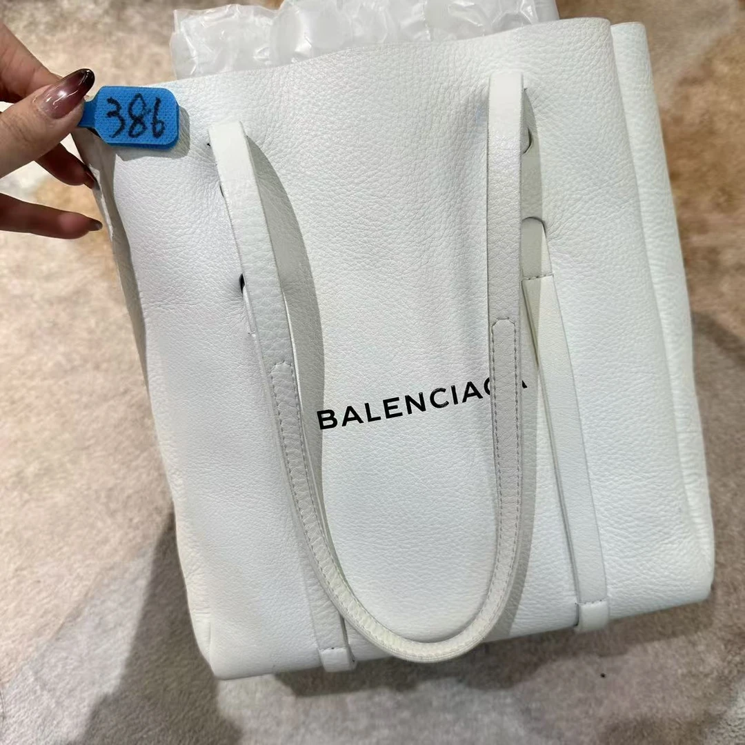 95新 Balenciaga/巴黎世家 386  xys  /二奢包包