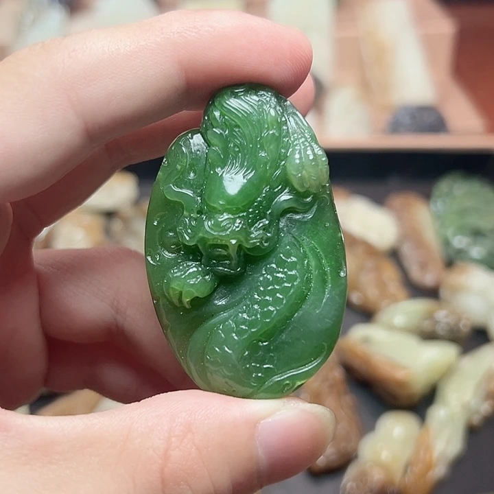 颈饰未镶嵌和田玉