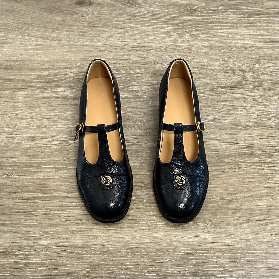 Dannyfrey初秋新款头层羊皮法式复古女T字带山茶花玛丽珍鞋4CM