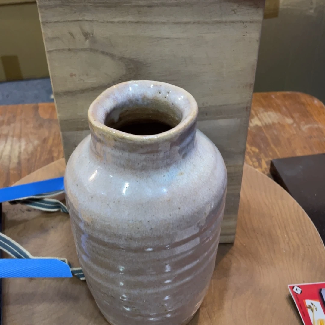-微瑕_ 回流物品，不是全新