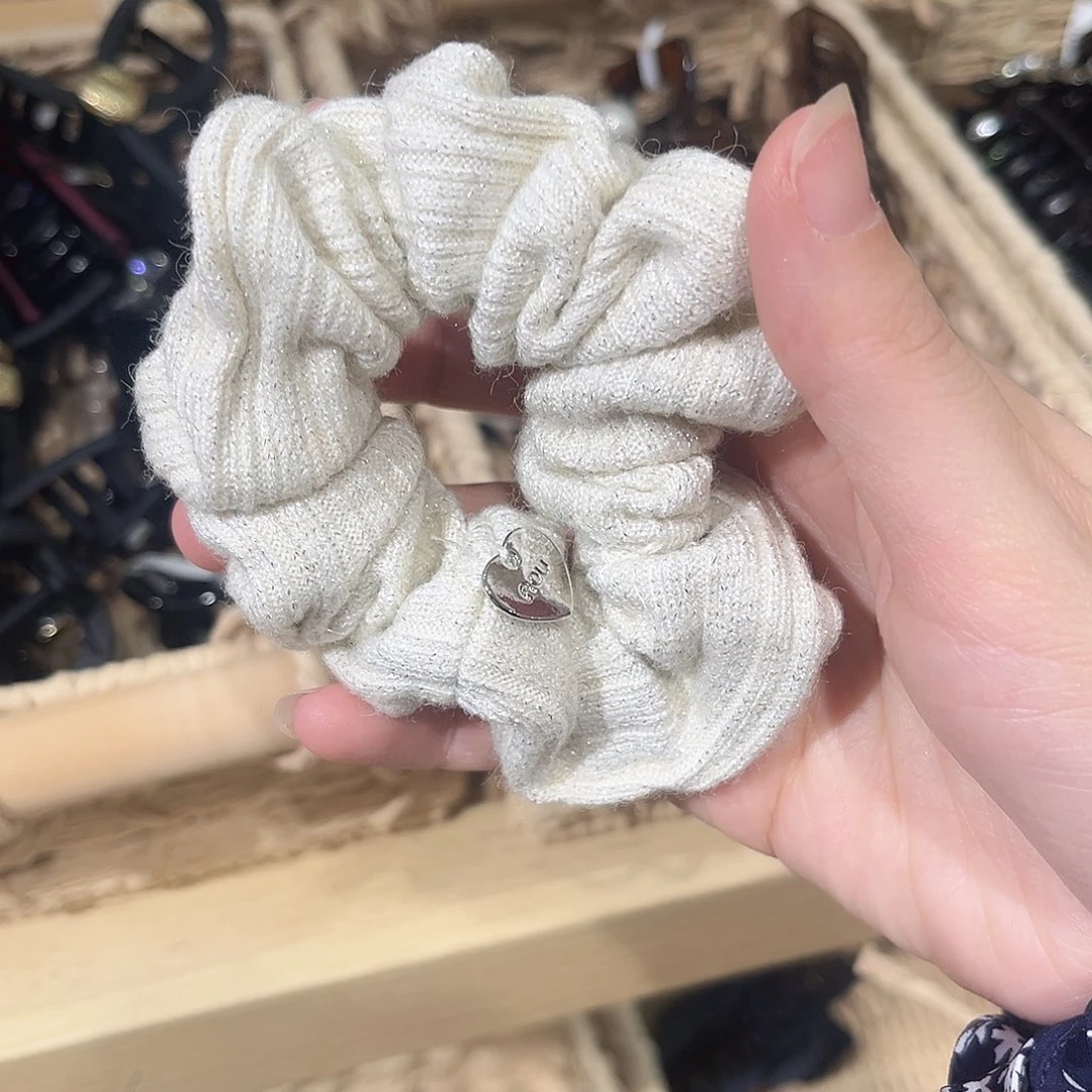 非金属布艺米白针织小肠