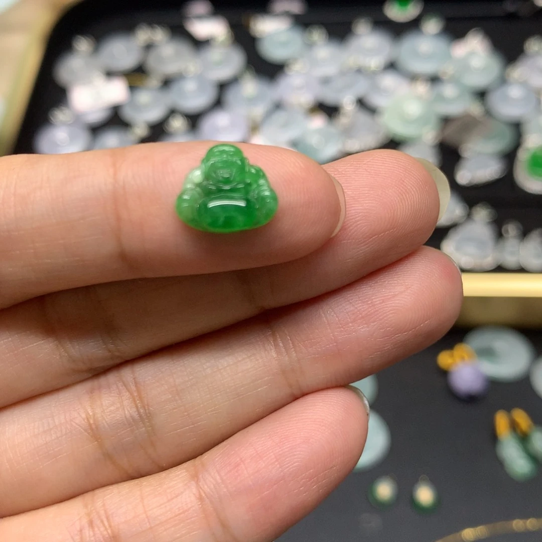 吊坠(不含链)未镶嵌翡翠f***a有纹裂
