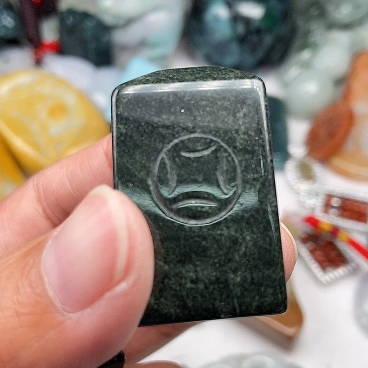 未镶嵌挂件翡翠翡翠