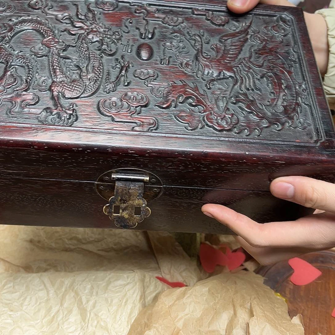 大叶紫檀（黑酸枝木类）