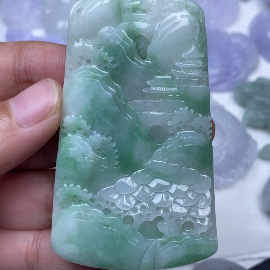 翡翠未镶嵌颈饰翡翠