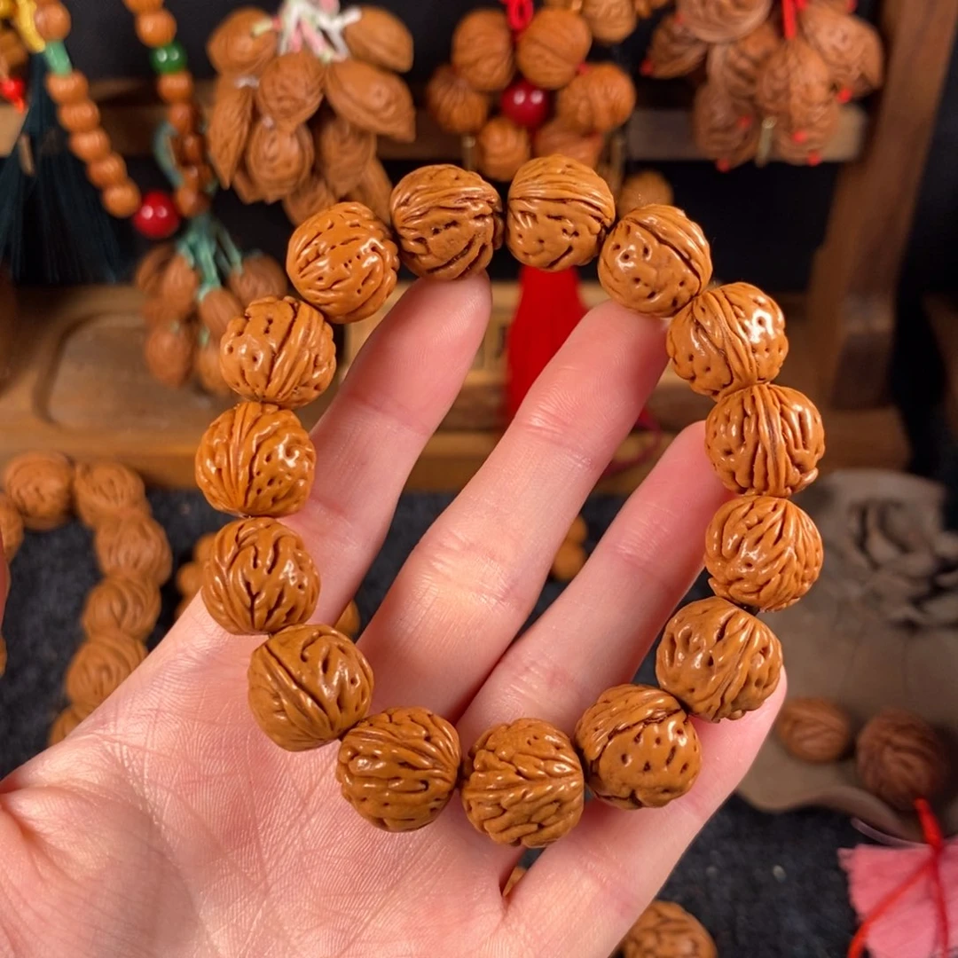 吊坠桃核桃枭手串