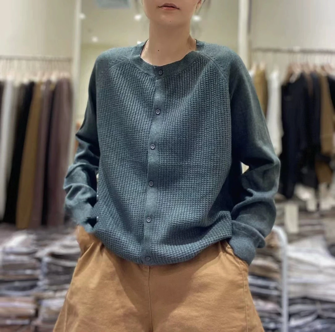 春秋毛衣宽松针织打底衫女长袖上衣