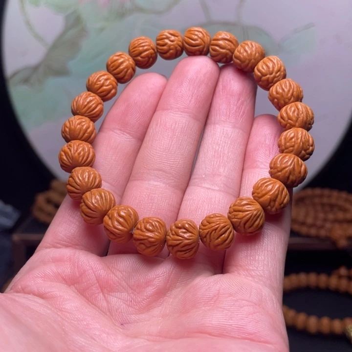手串桃核11金蟾手串