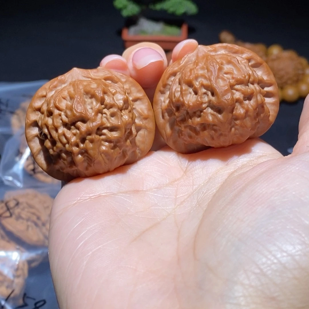 吊坠文玩核桃爱***姐39瓷娃娃全品