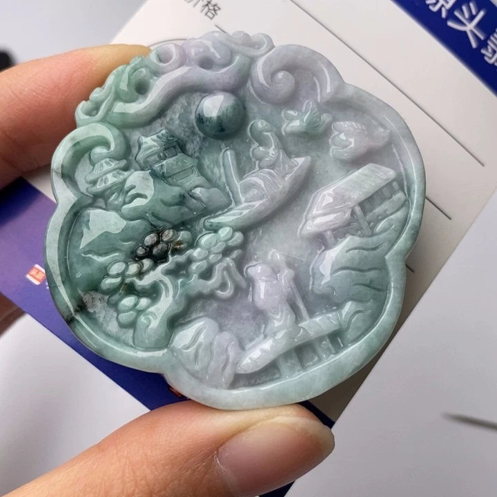 翡翠颈饰未镶嵌翡翠