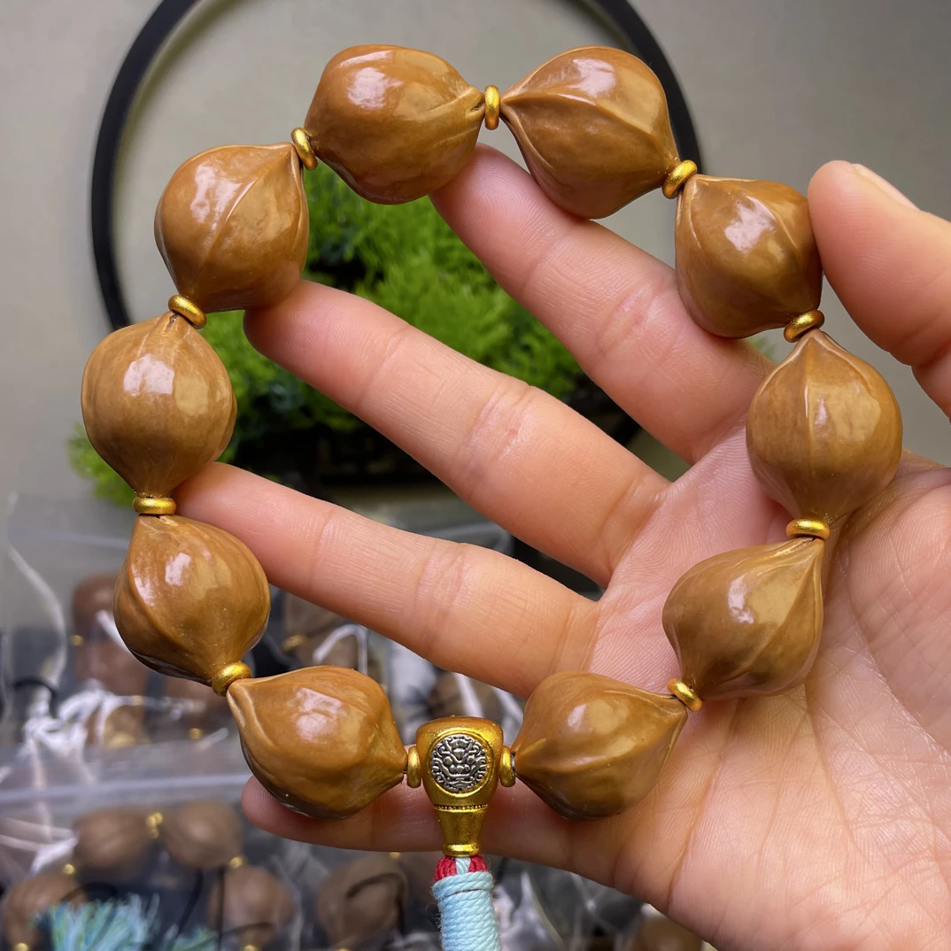 老树梅林铁核2.2蜜桃臀