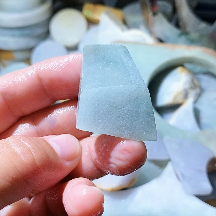散珠翡翠边角料131