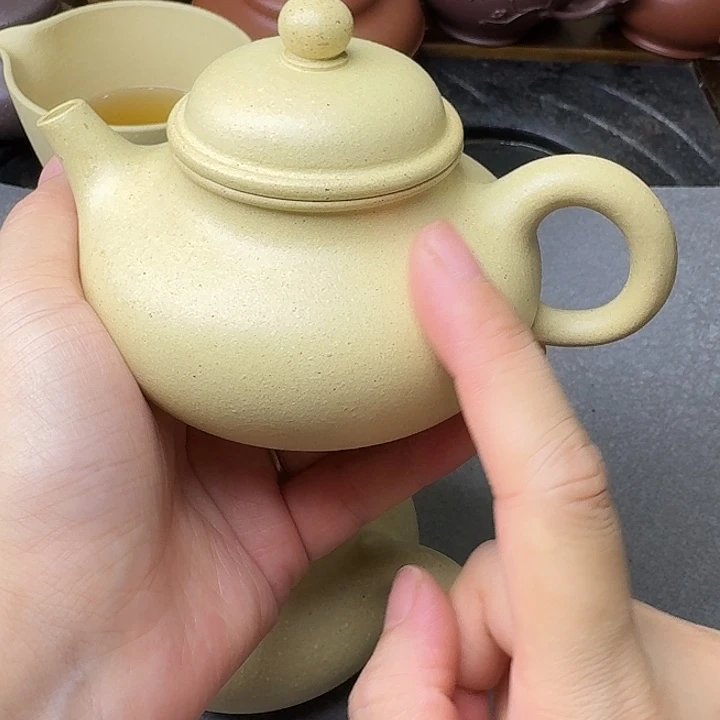 言***许茶壶紫砂瑕品墨绿泥容天