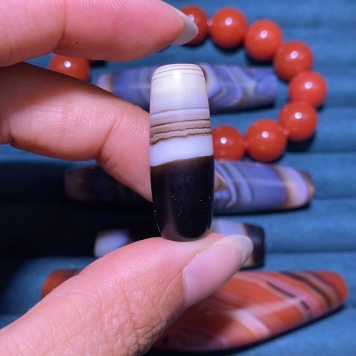 未镶嵌玛瑙/玉髓珠宝奇石