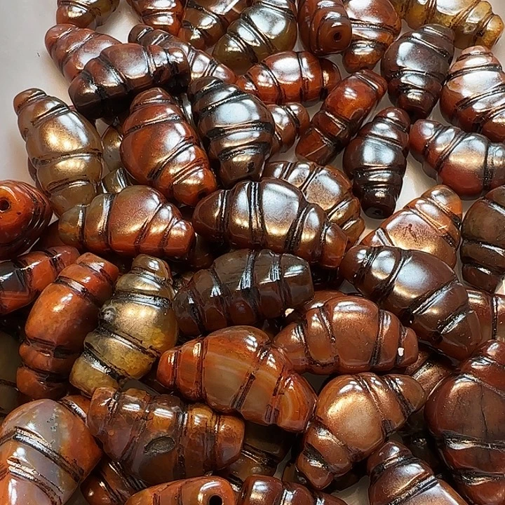 玛瑙/玉髓未镶嵌珠宝半成品老玛瑙天珠顶珠一颗