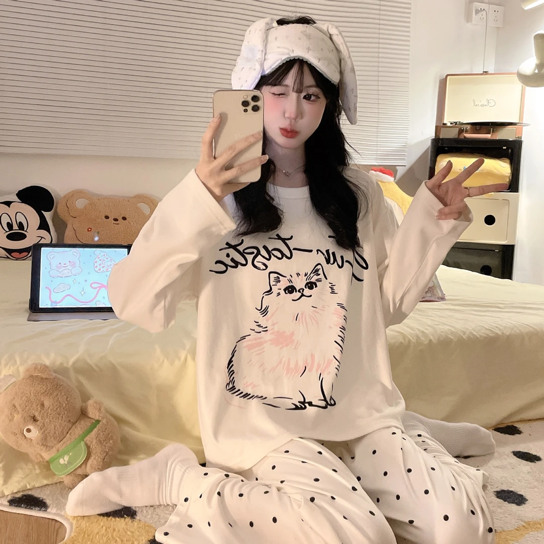 睡衣女秋冬季新款圆领软萌猫咪宽松休闲双口袋少女家居服