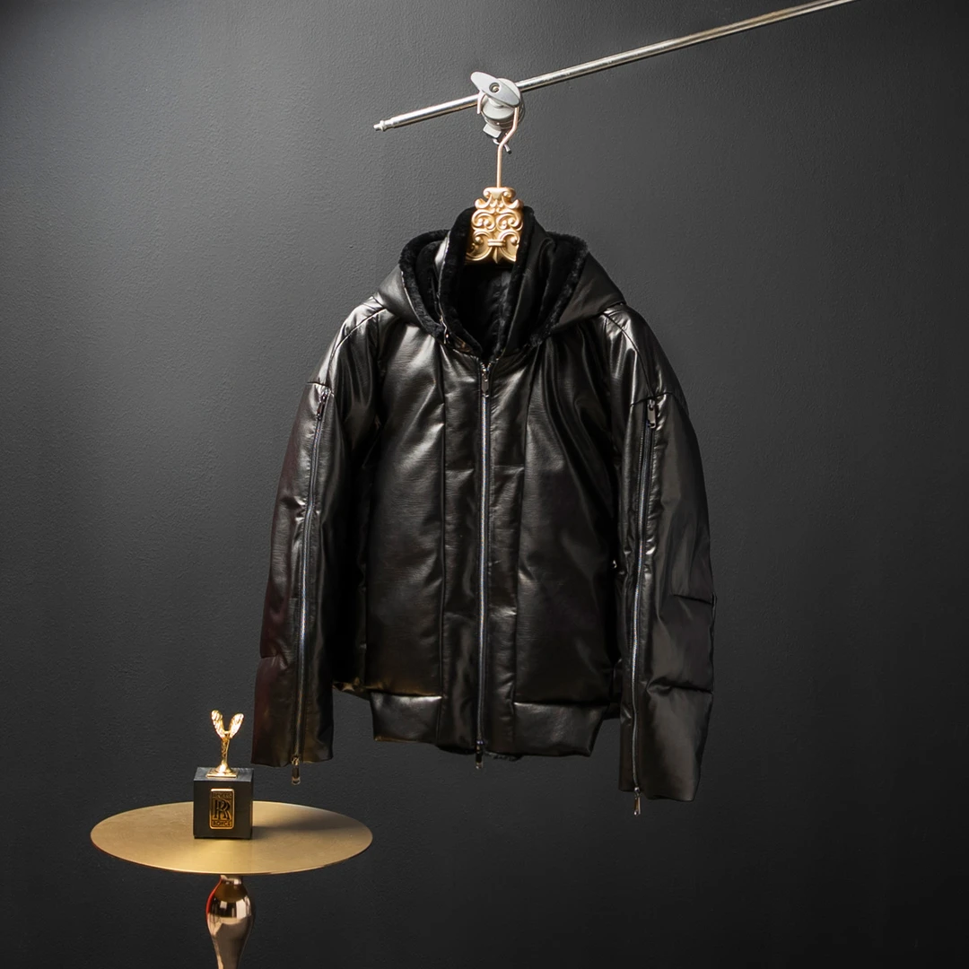 言吉高端男装胎牛皮羽绒服羊羔毛休闲男时尚真皮鹅绒外套YJ81311