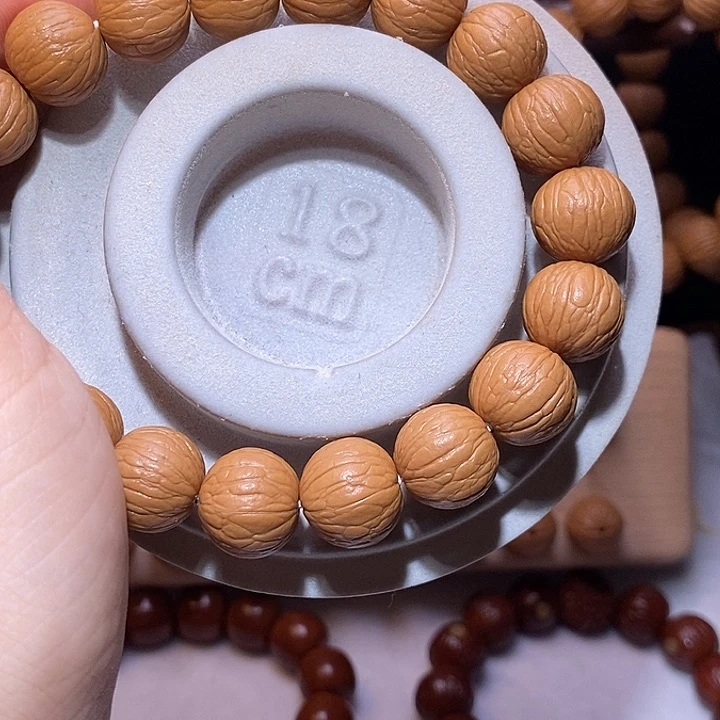 猴头核桃手串F****t聚宝盆