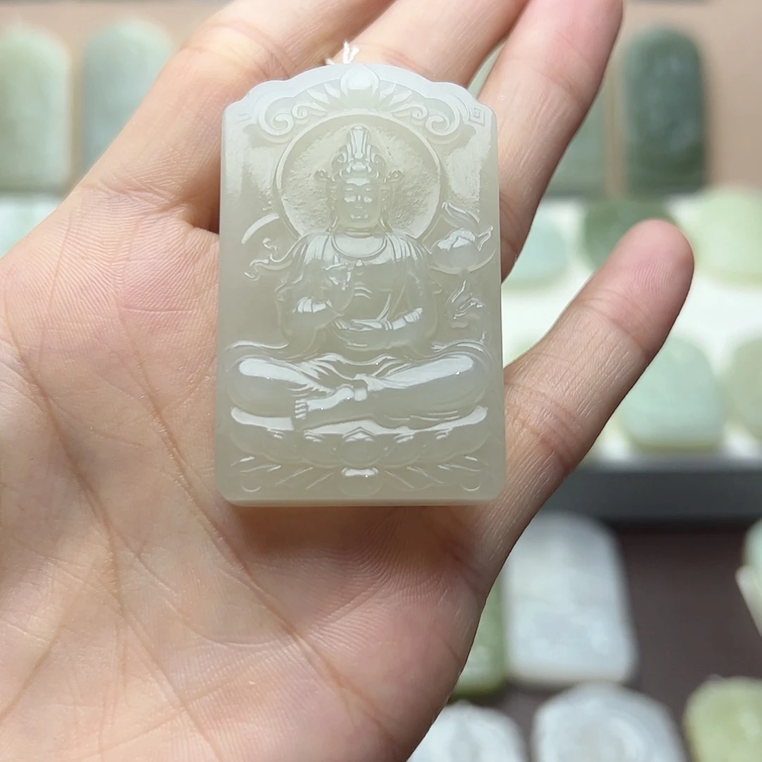 颈饰未镶嵌和田玉