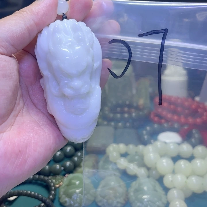 蛇纹石玉未镶嵌手把件葫***?