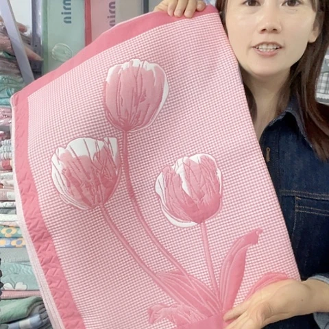 棉纱布粉色郁金香