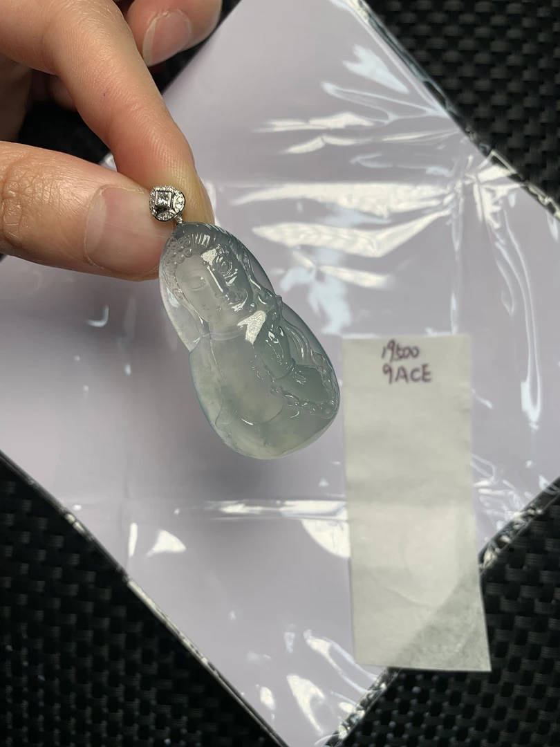天然缅甸翡翠A货18K金镶嵌 9ACE