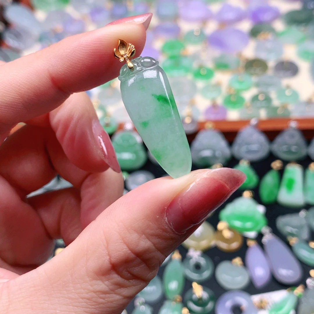 翡翠18K金镶嵌吊坠(不含链)