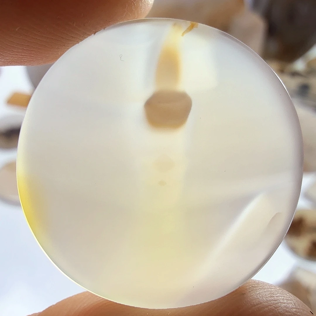 玛瑙/玉髓未镶嵌珠宝半成品