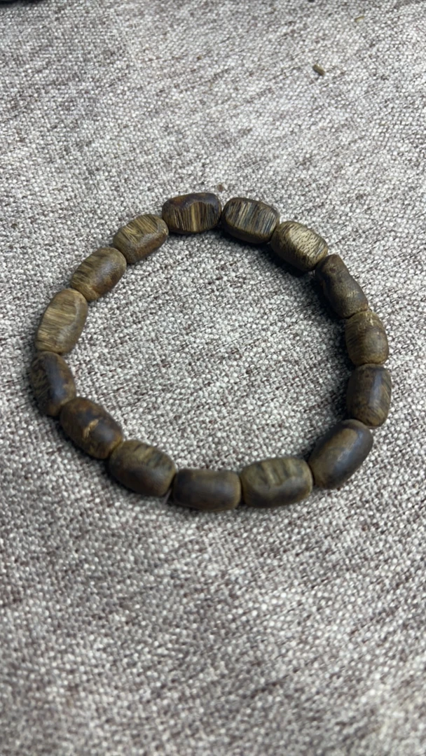 奇楠沉香留疤单圈多样性发一