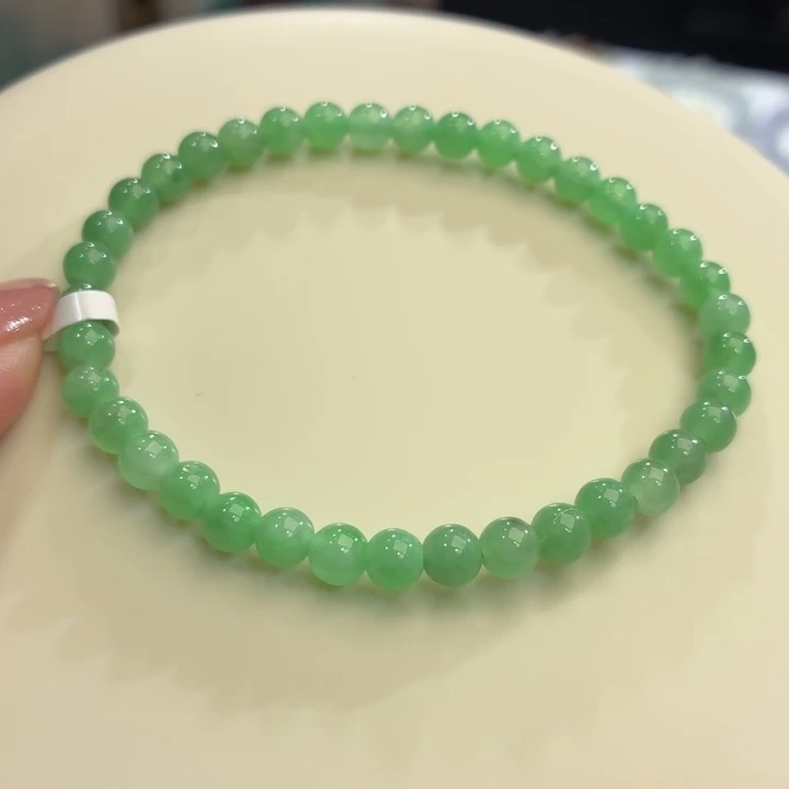 翡翠未镶嵌手链冰胶果阳绿卡5