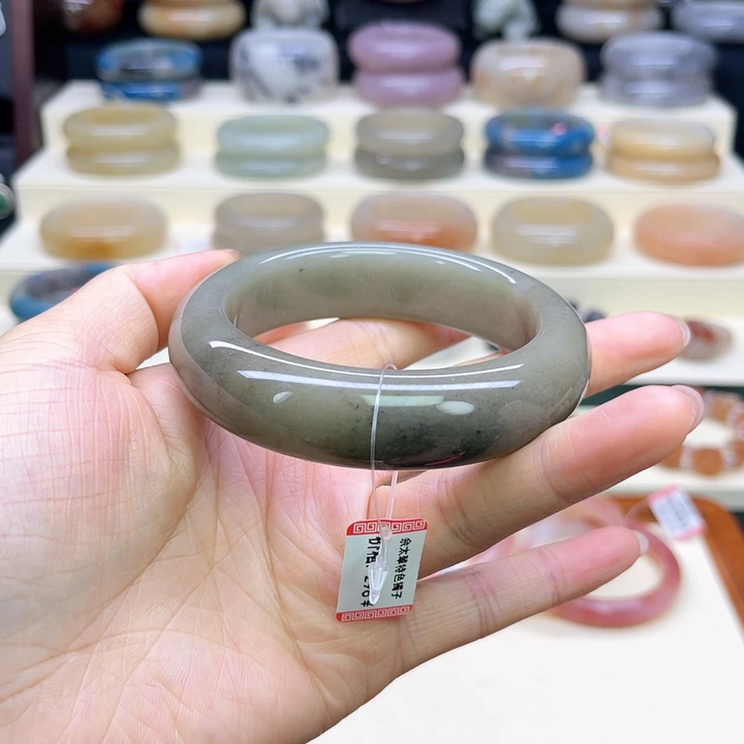 【闪购商品】石英质玉手镯未镶嵌