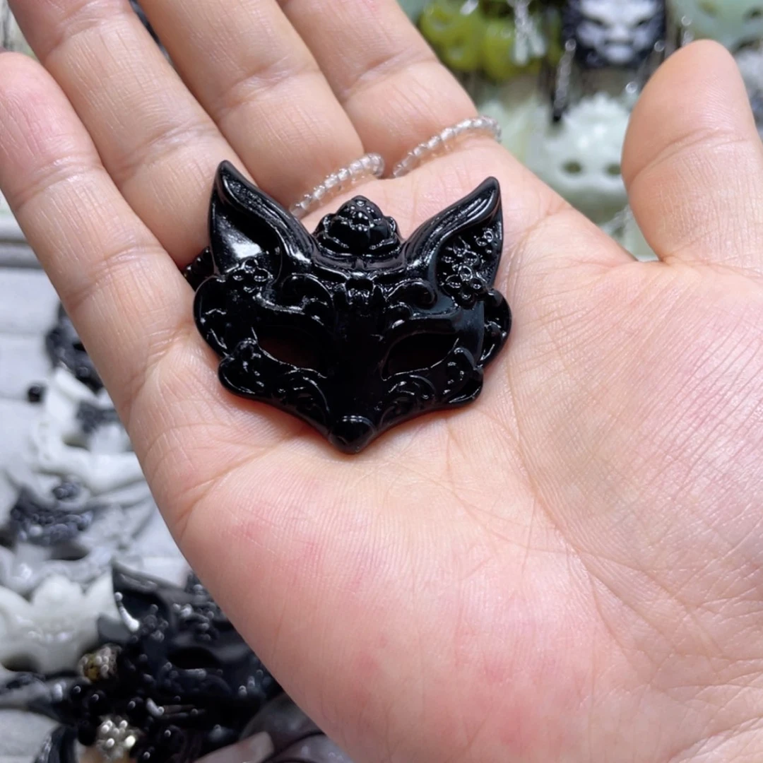 【闪购商品】岫玉未镶嵌颈饰兜**乖40手牌