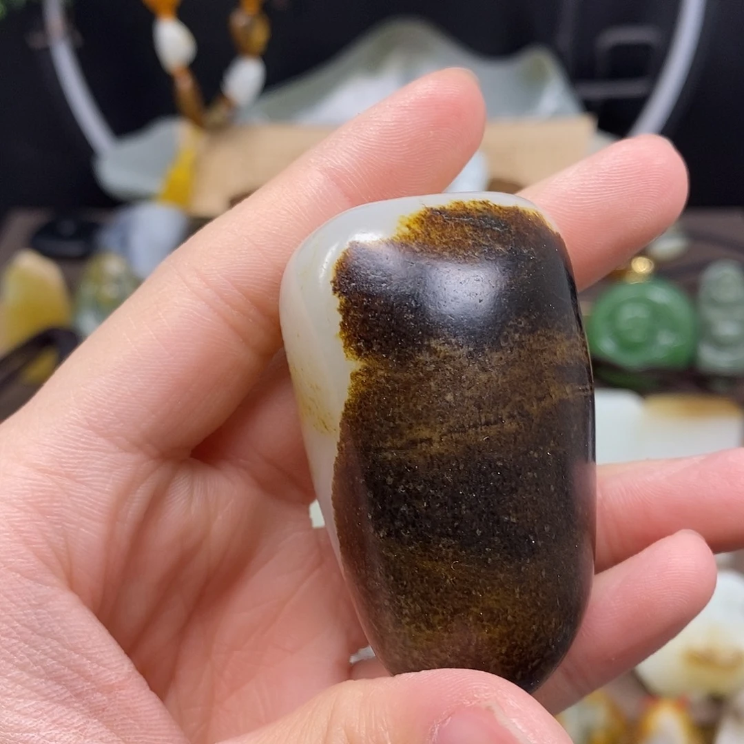 和田玉颈饰未镶嵌16