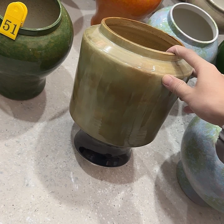 琉璃手工艺品有孔孔