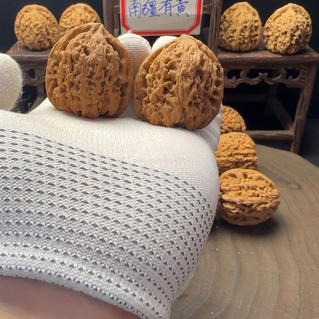 文玩核桃吊坠40全家福奶嘴奥迪炮弹