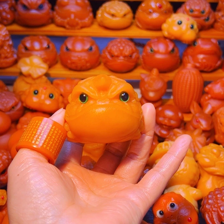 竹玉化竹雕独角恶霸5.8左右尺寸无配饰