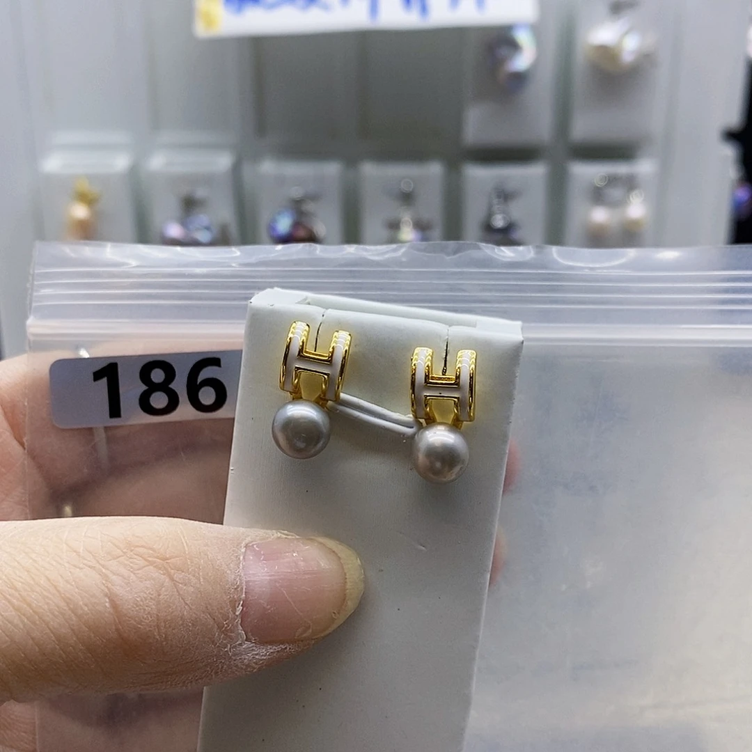 颈饰合金淡水珍珠