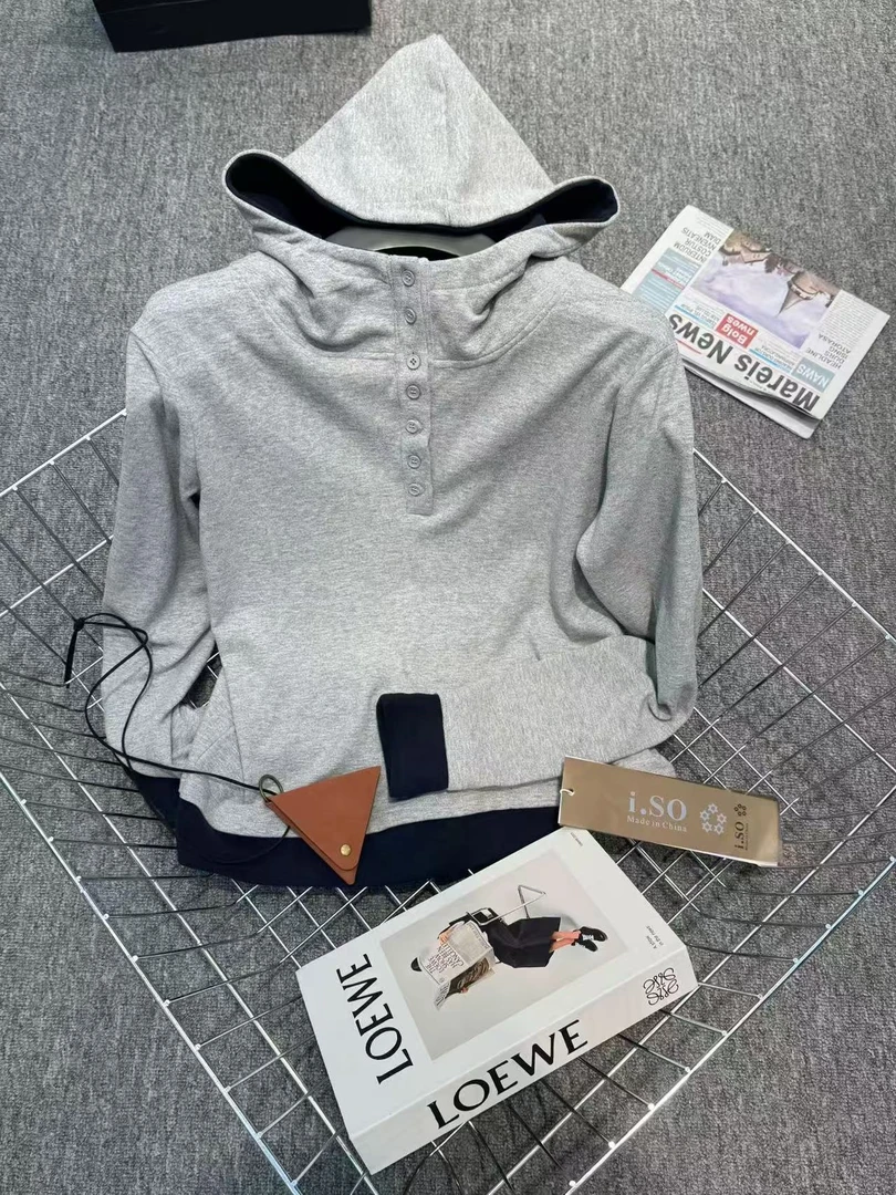 【长袖系列】软糯哲学 保暖秋冬连帽长袖 时髦显瘦系扣设计感