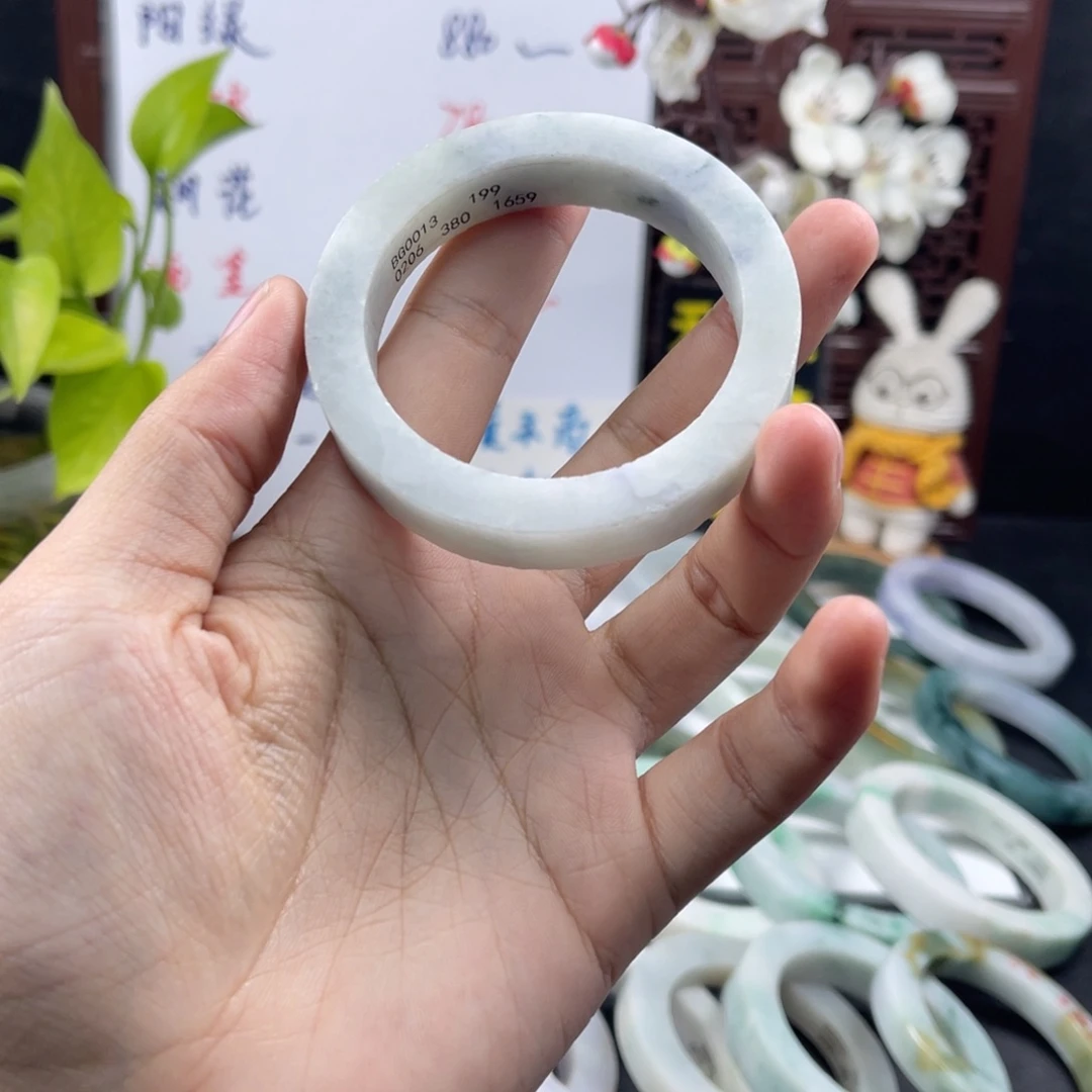 定制翡翠未镶嵌正圈