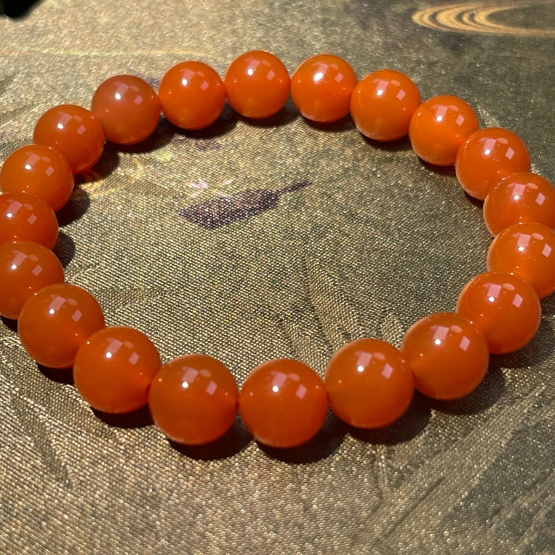 天然保山南红手串