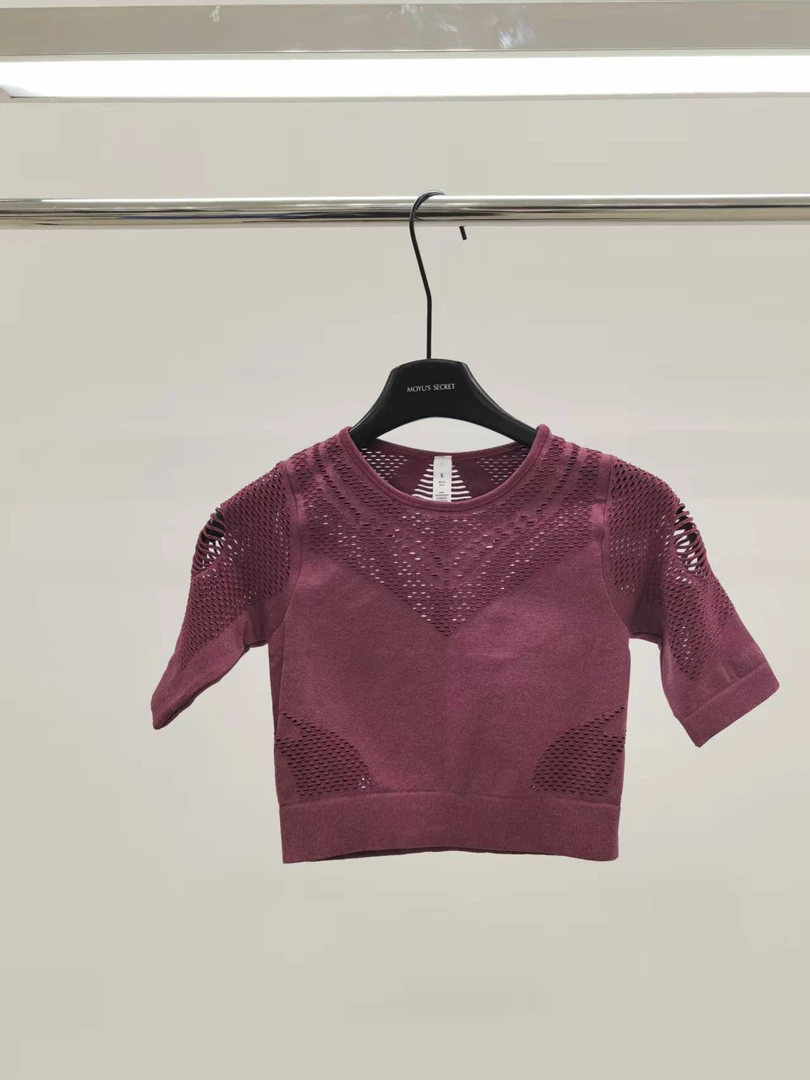 no退no换微脏微暇  667女士时尚上衣