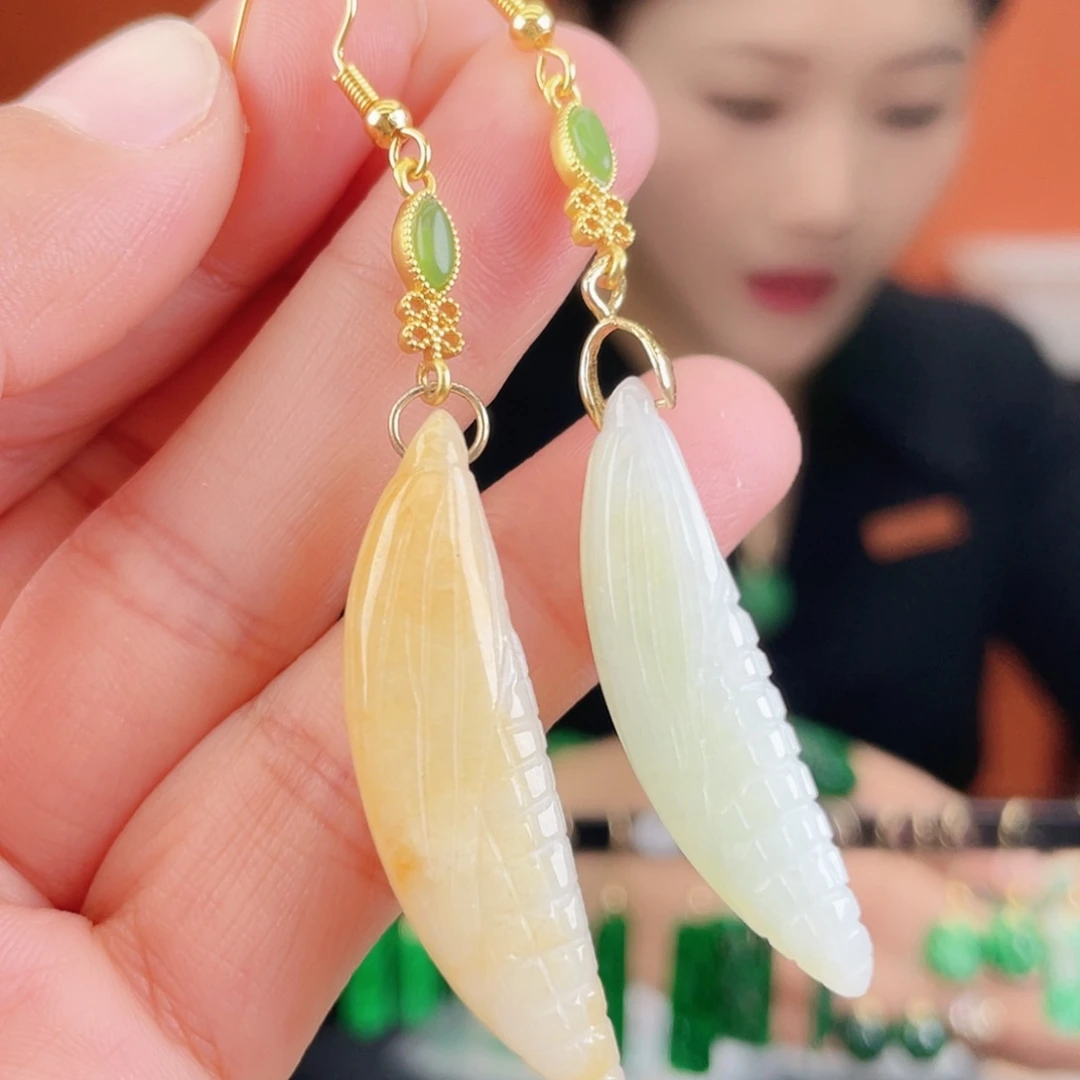 翡翠未镶嵌耳饰饰品