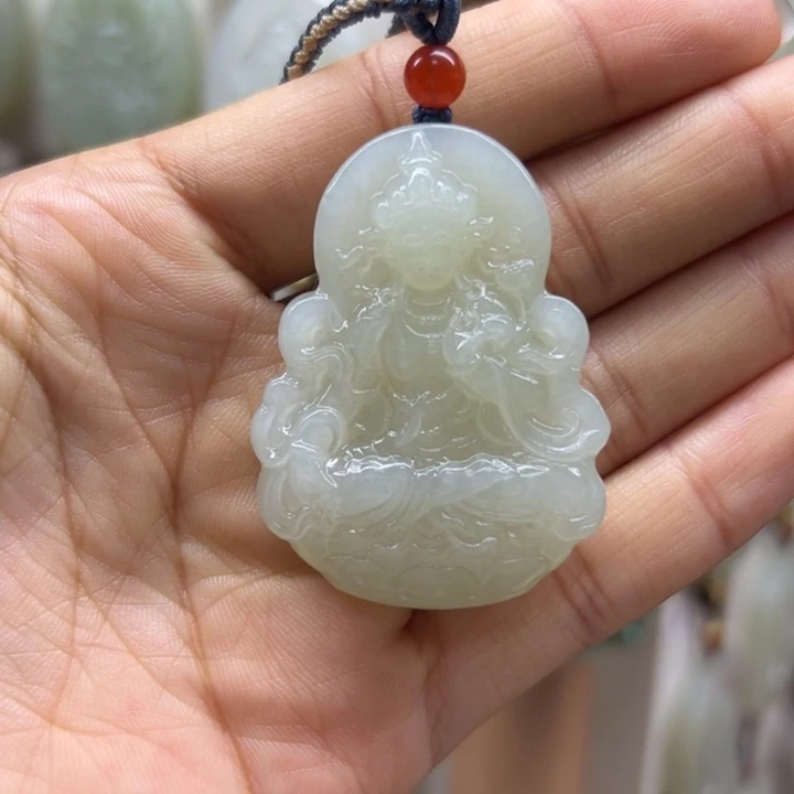 困***魚和田玉未镶嵌颈饰