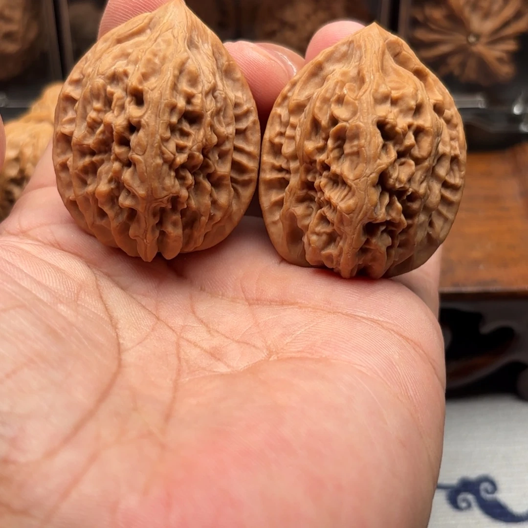 文玩核桃把件鸡心