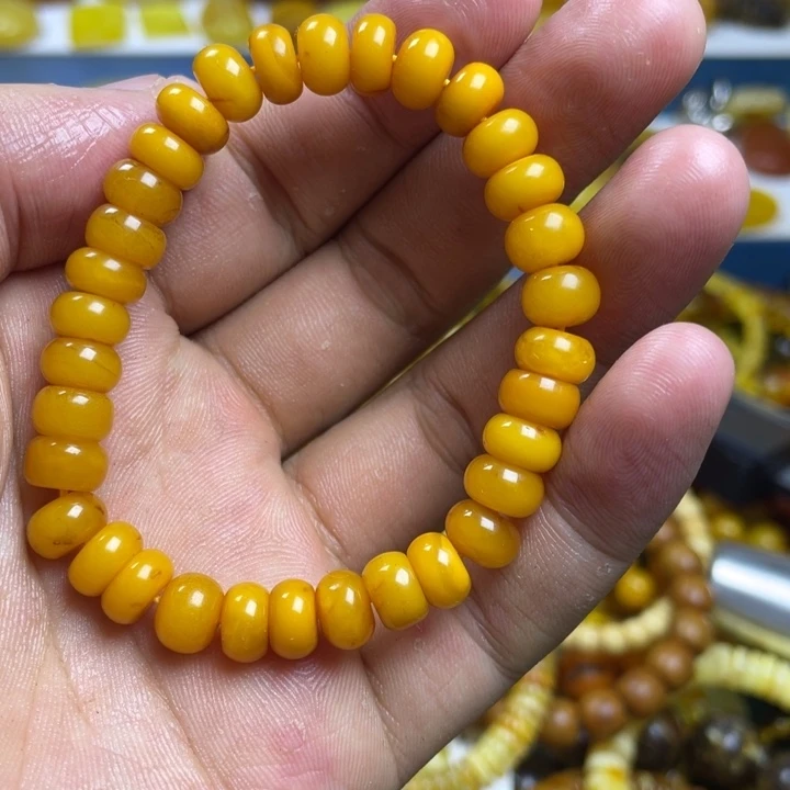 未镶嵌琥珀珠宝奇石